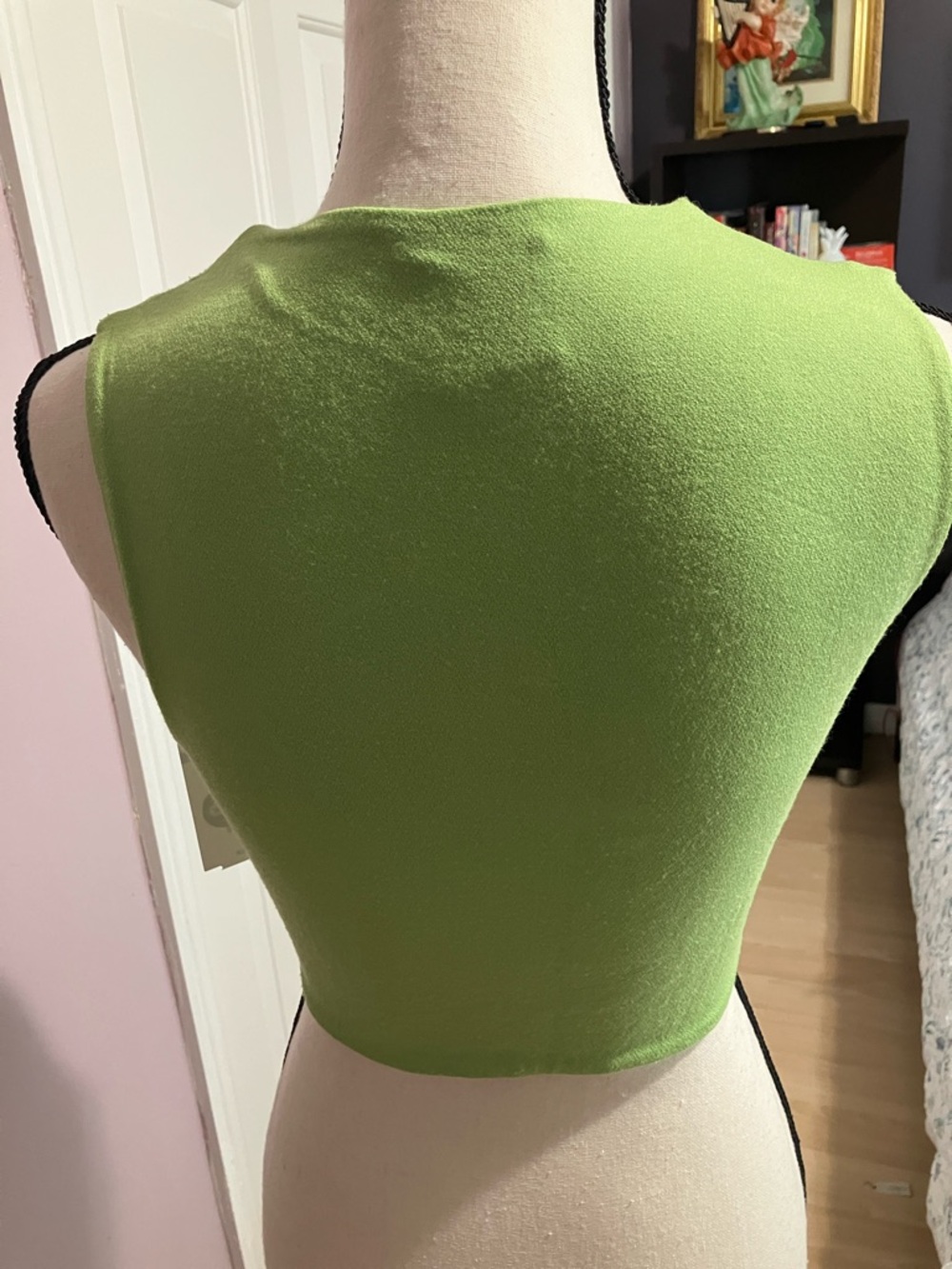 naked wardrobe Lime Knot-Front Sleeveless Crop Top - Picture 2 of 3